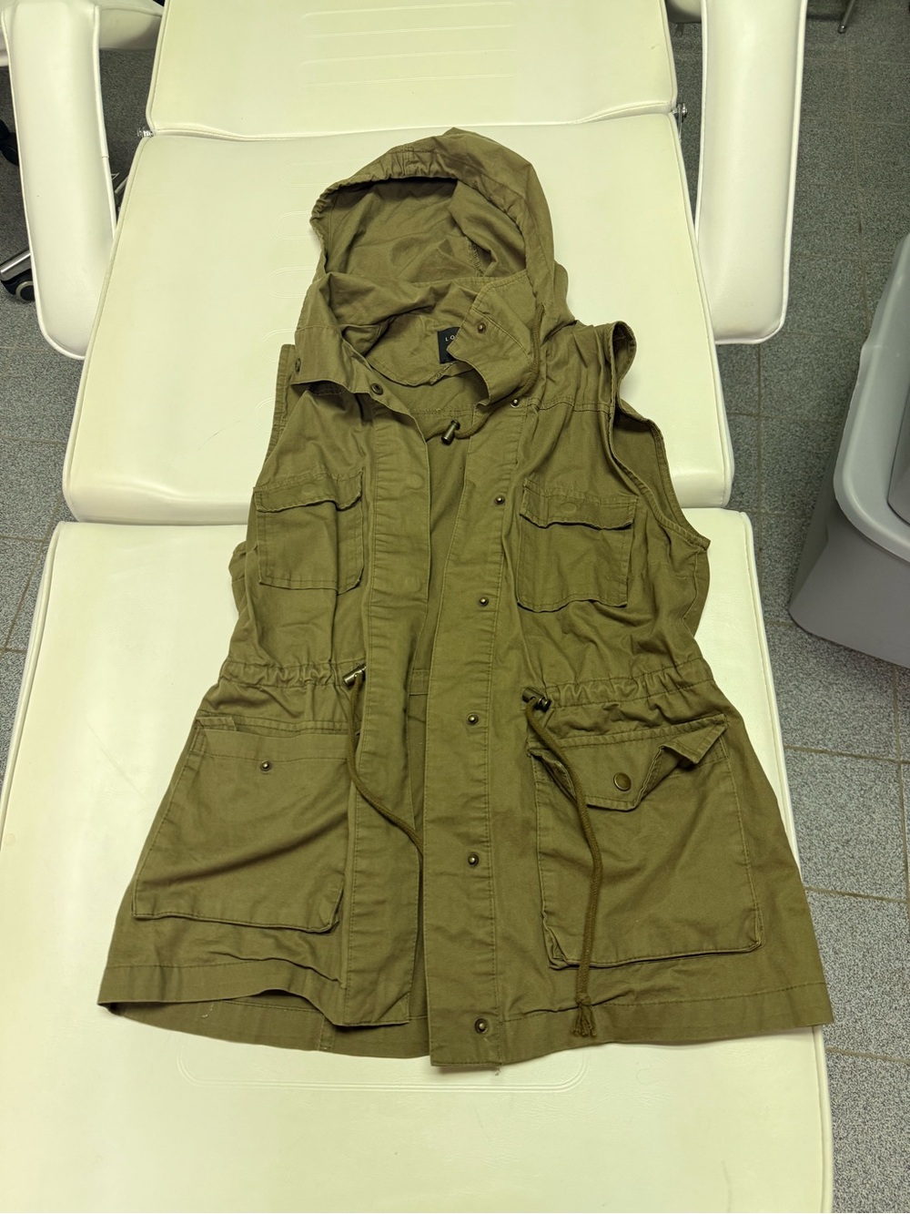 Love Tree Olive Green Hooded Utility Vest